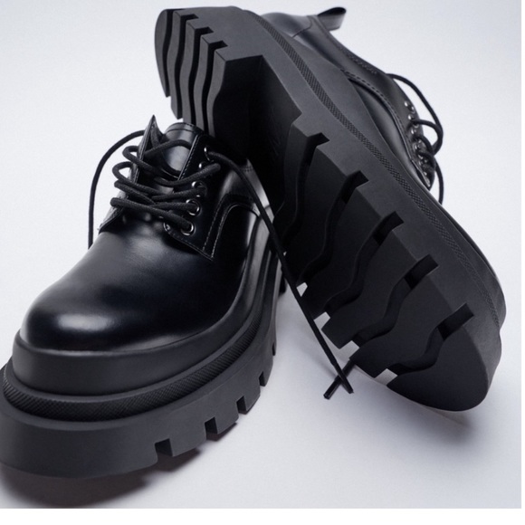 Zara Flat Track Platform Sole Shors